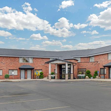 Quality Inn & Suites Mayo Clinic Area Rochester Zewnętrze zdjęcie