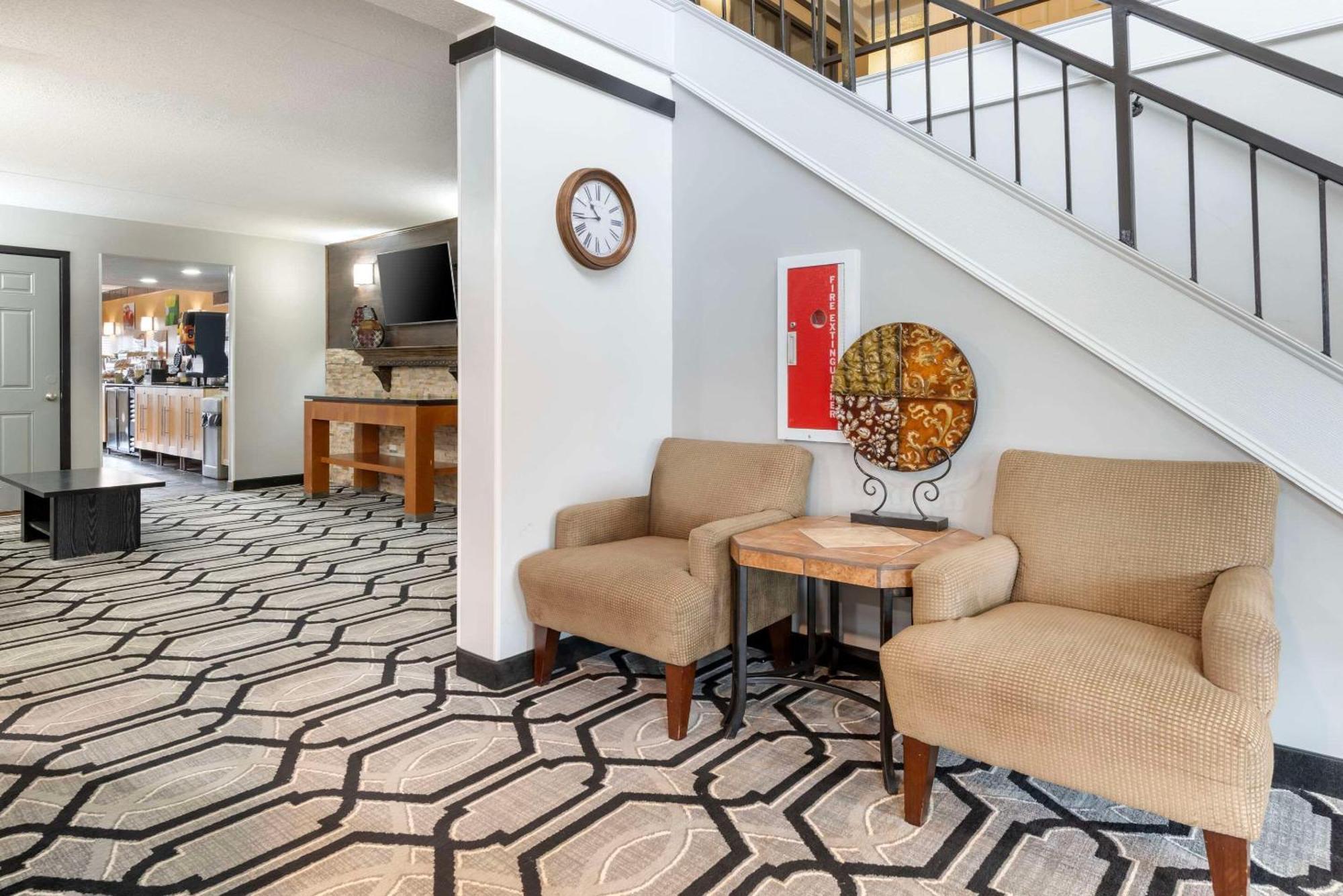 Quality Inn & Suites Mayo Clinic Area Rochester Zewnętrze zdjęcie
