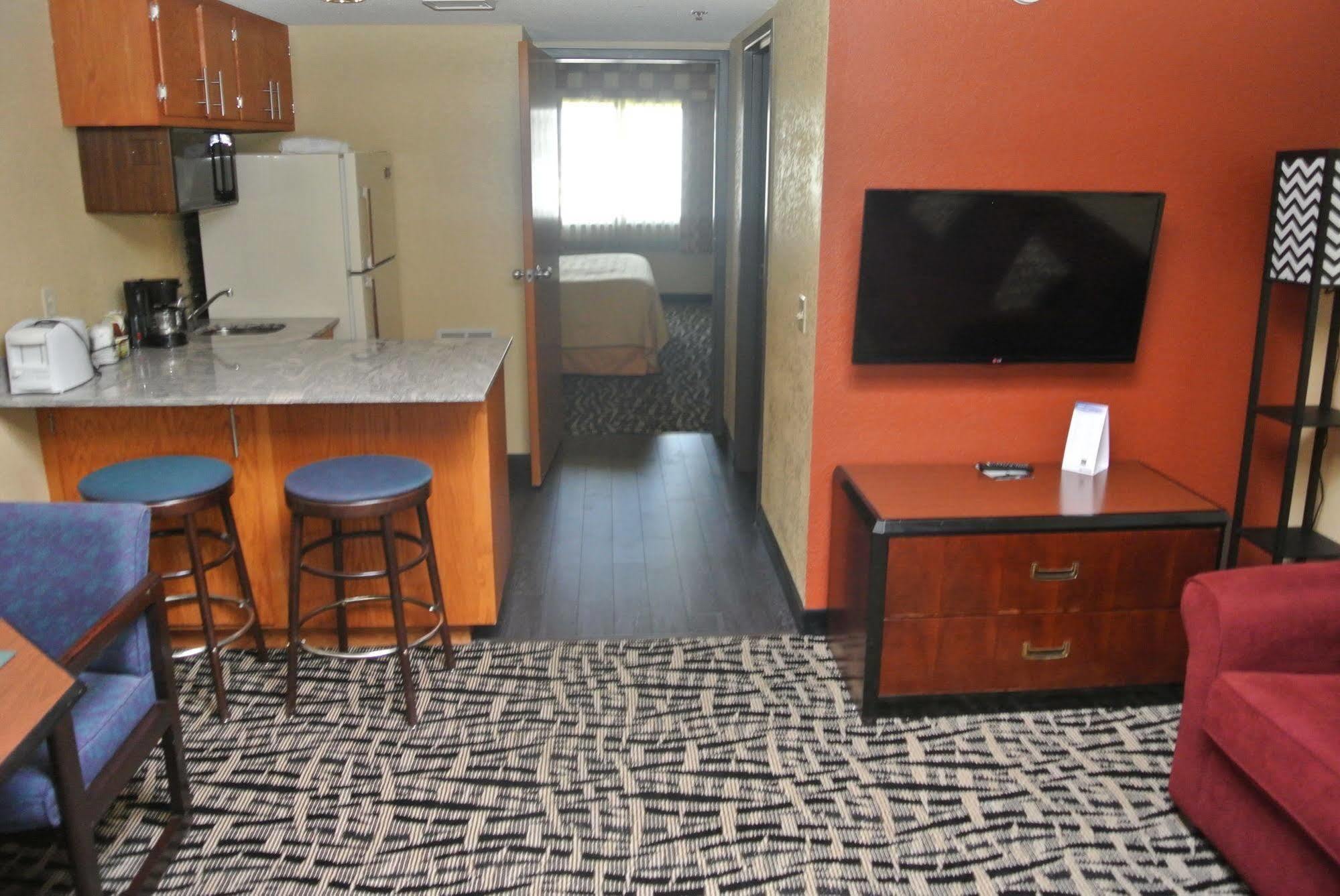 Quality Inn & Suites Mayo Clinic Area Rochester Zewnętrze zdjęcie